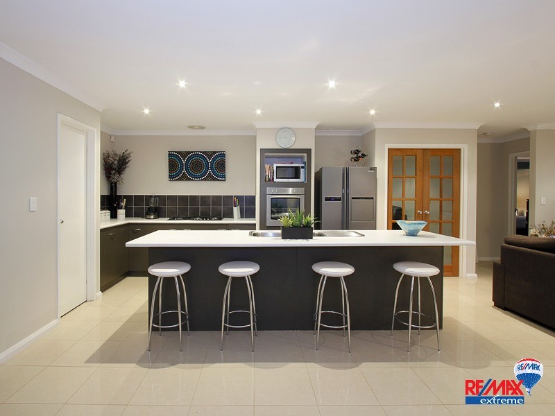 4 Fedamore Approach, Ridgewood WA 6030