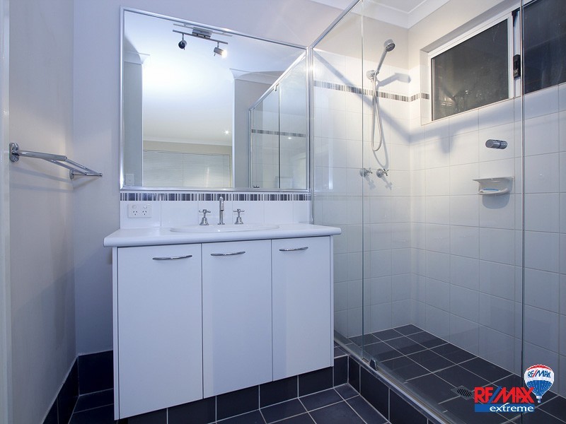 4 Fedamore Approach, Ridgewood WA 6030