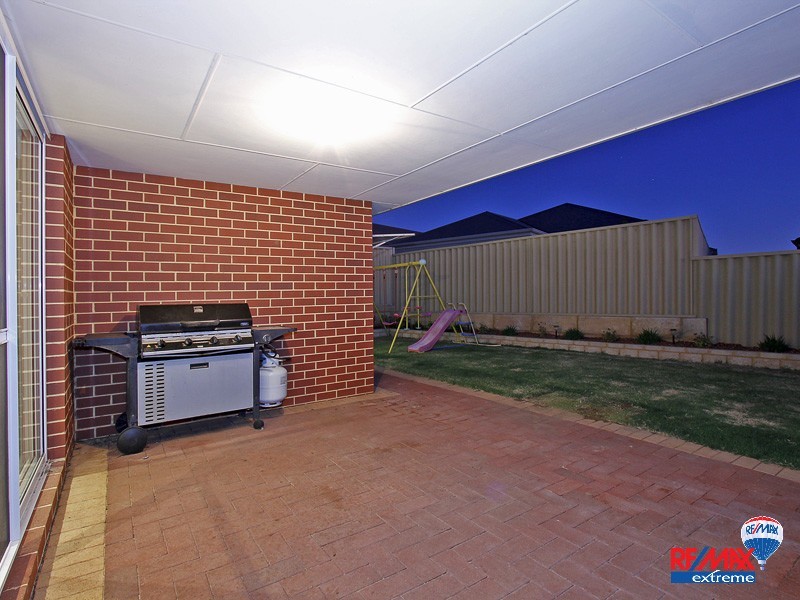 4 Fedamore Approach, Ridgewood WA 6030