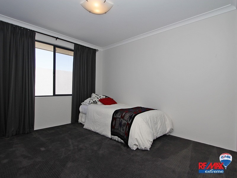 30 Achilles Loop, Iluka WA 6028