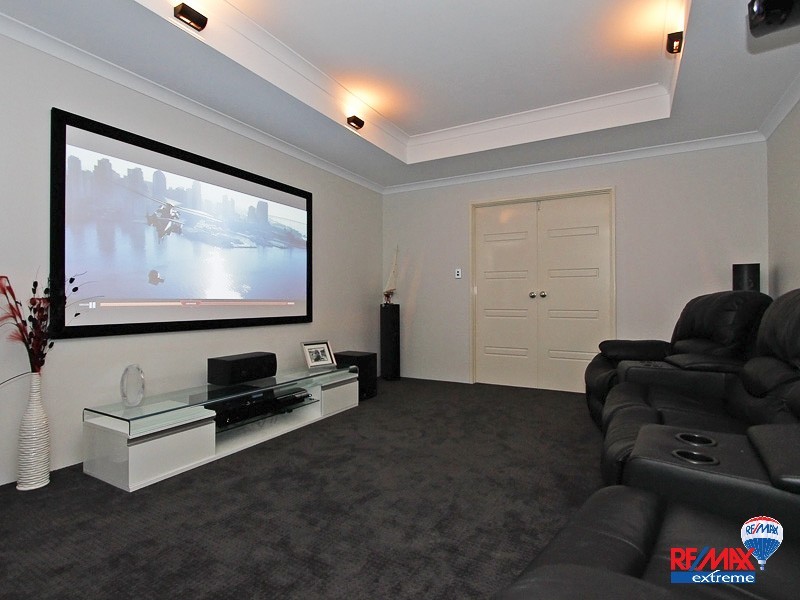 30 Achilles Loop, Iluka WA 6028