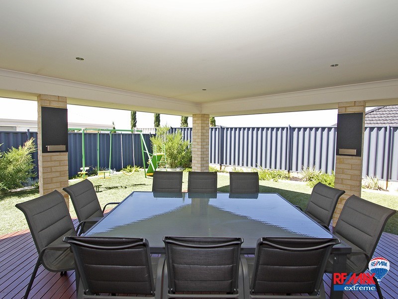 30 Achilles Loop, Iluka WA 6028