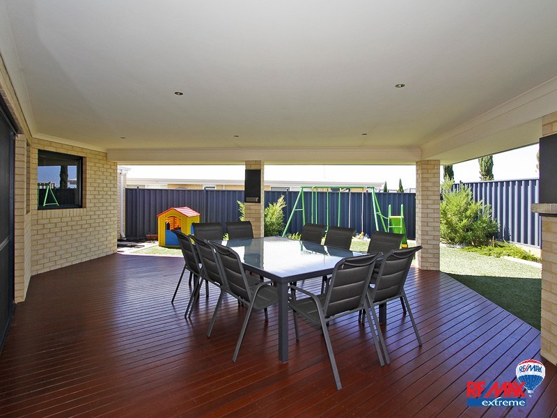 30 Achilles Loop, Iluka WA 6028