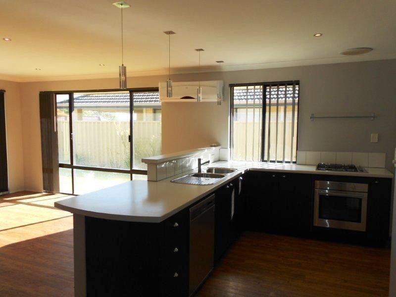 9 Broadford Ave, Butler WA 6036