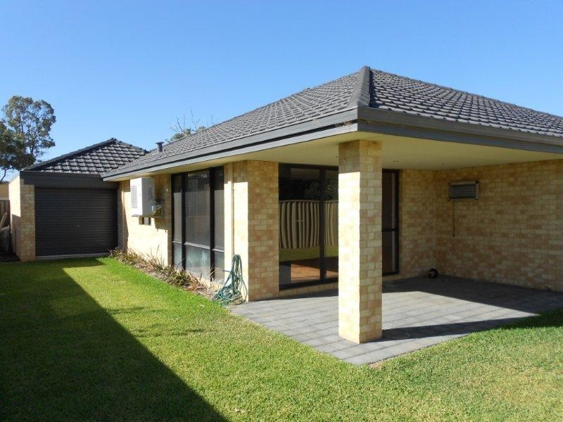 9 Broadford Ave, Butler WA 6036