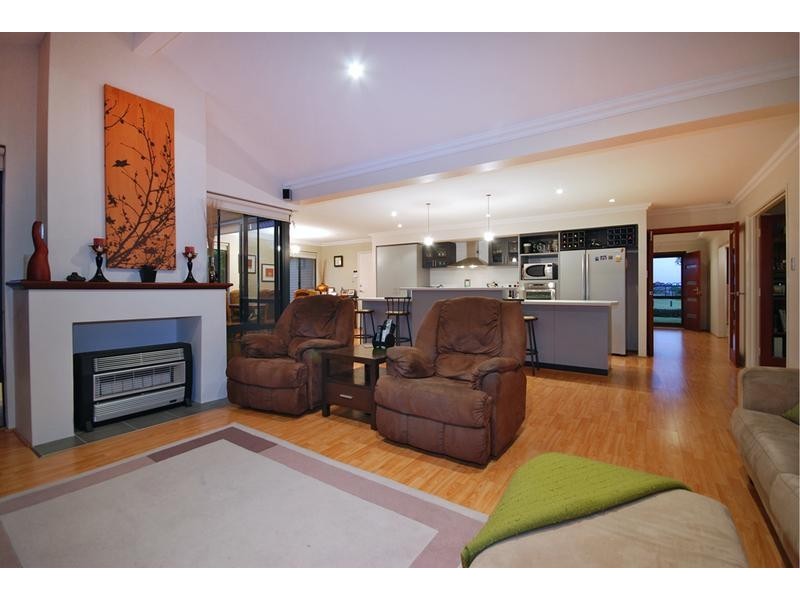 3 Denbigh Way, Butler WA 6036