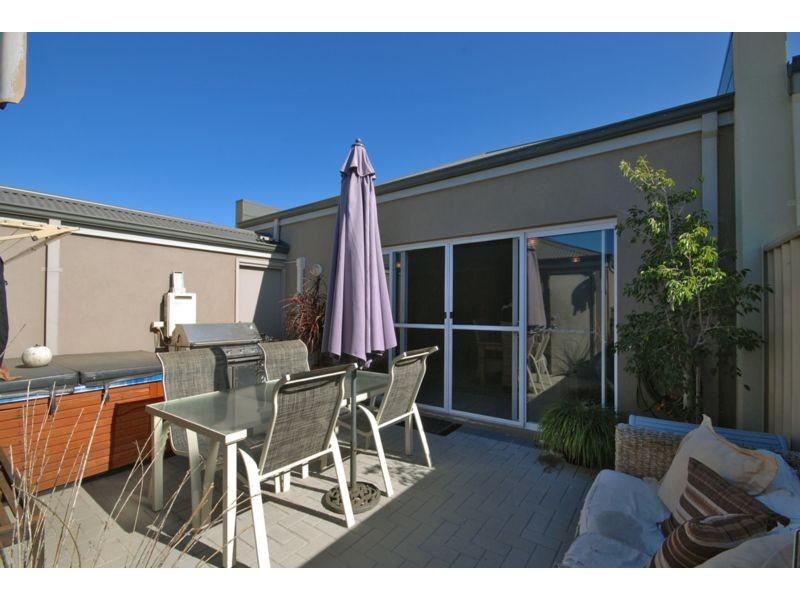 11 Pymore Crescent, Butler WA 6036