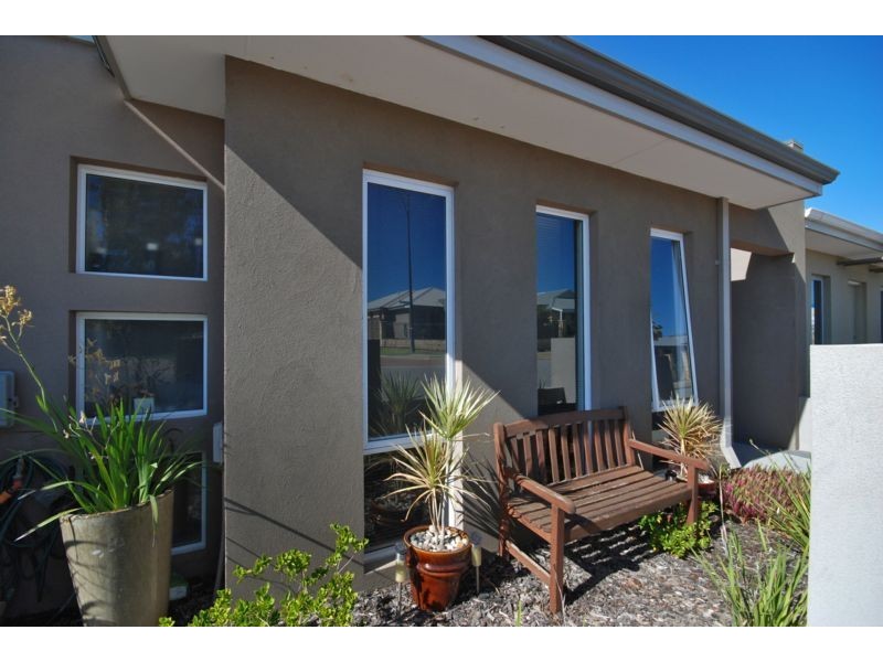11 Pymore Crescent, Butler WA 6036