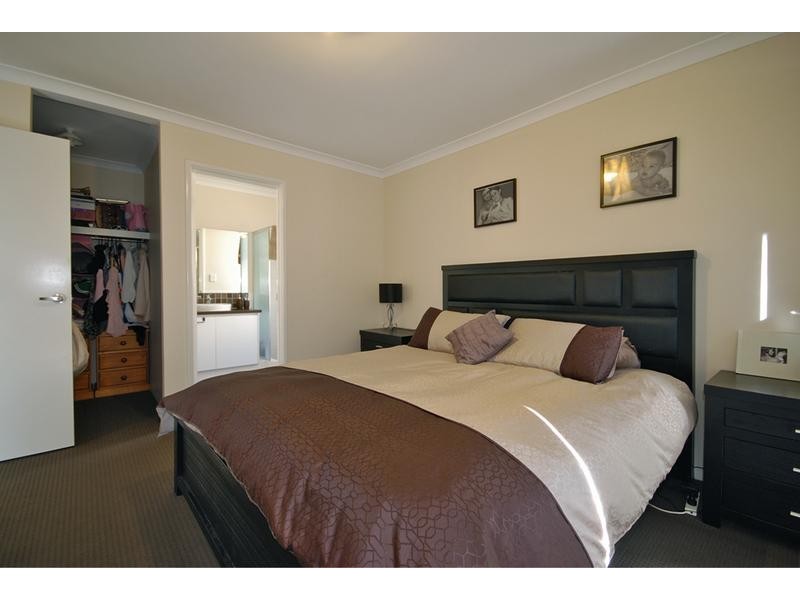 17 Baldwin Link, Butler WA 6036