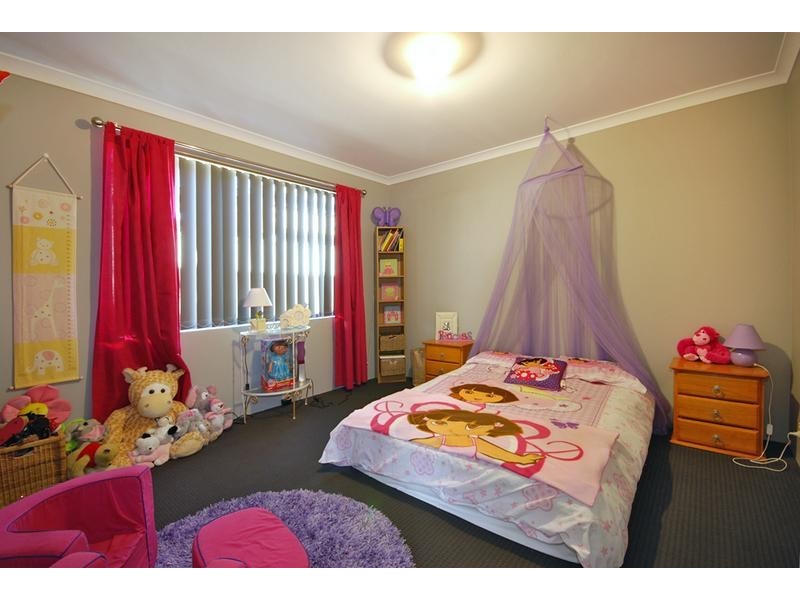 17 Baldwin Link, Butler WA 6036