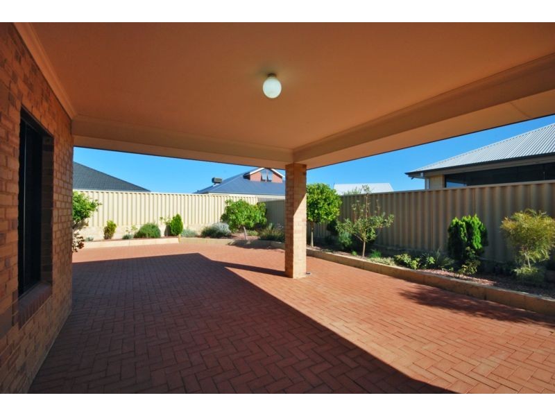 17 Bodorgan Avenue, Butler WA 6036