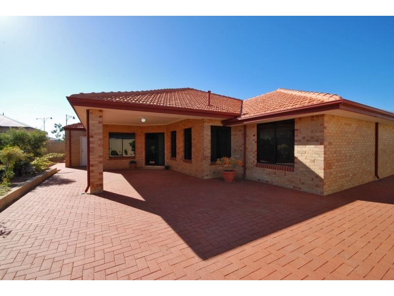 17 Bodorgan Avenue, Butler WA 6036