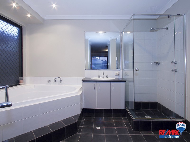 16 Neah Place, Butler WA 6036