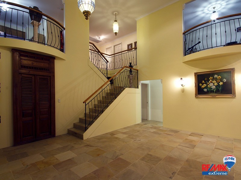 217 Flinders Ave, Hillarys WA 6025