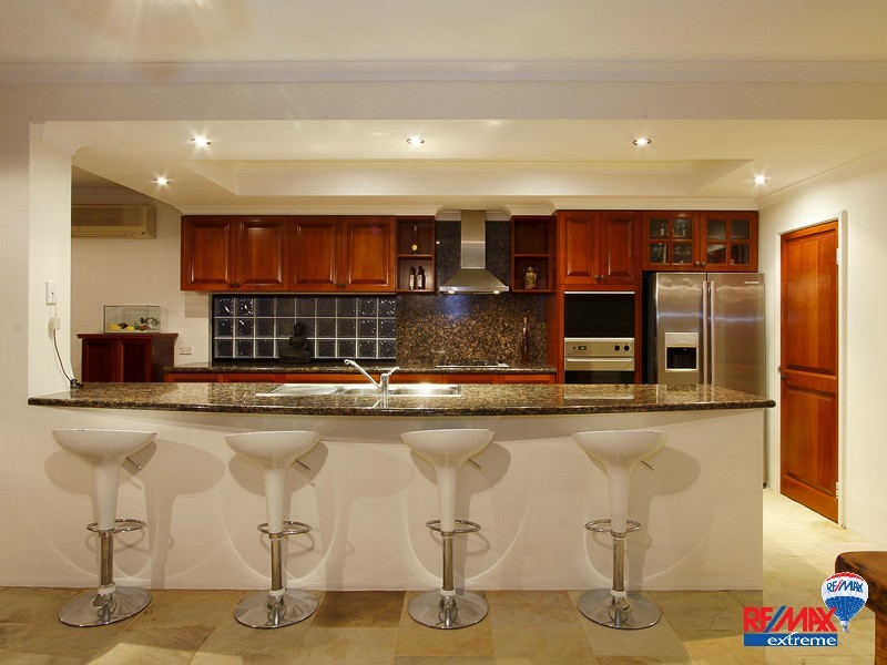 217 Flinders Ave, Hillarys WA 6025