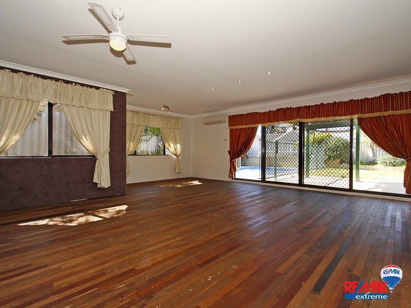 27 Essex Court, Quinns Rocks WA 6030