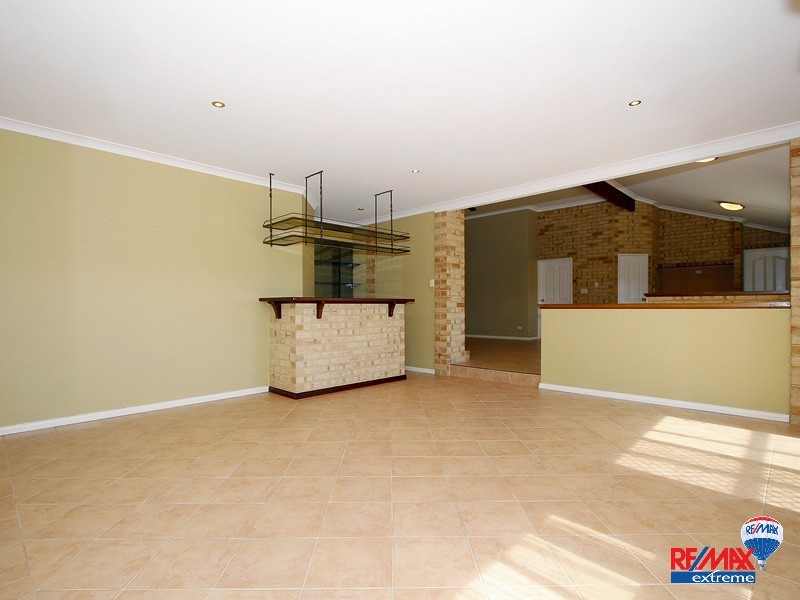 182 Cook Avenue, Hillarys WA 6025