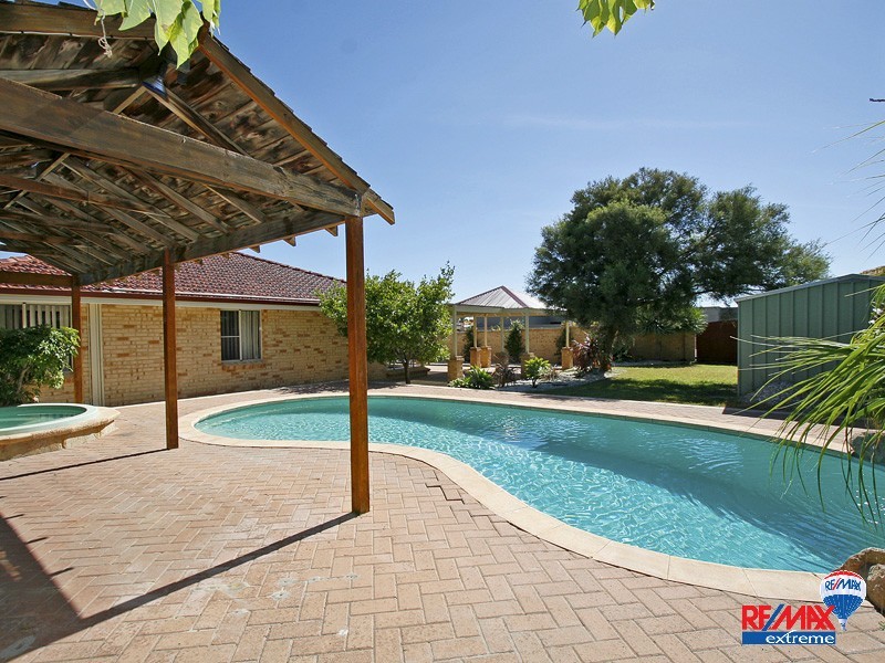 182 Cook Avenue, Hillarys WA 6025