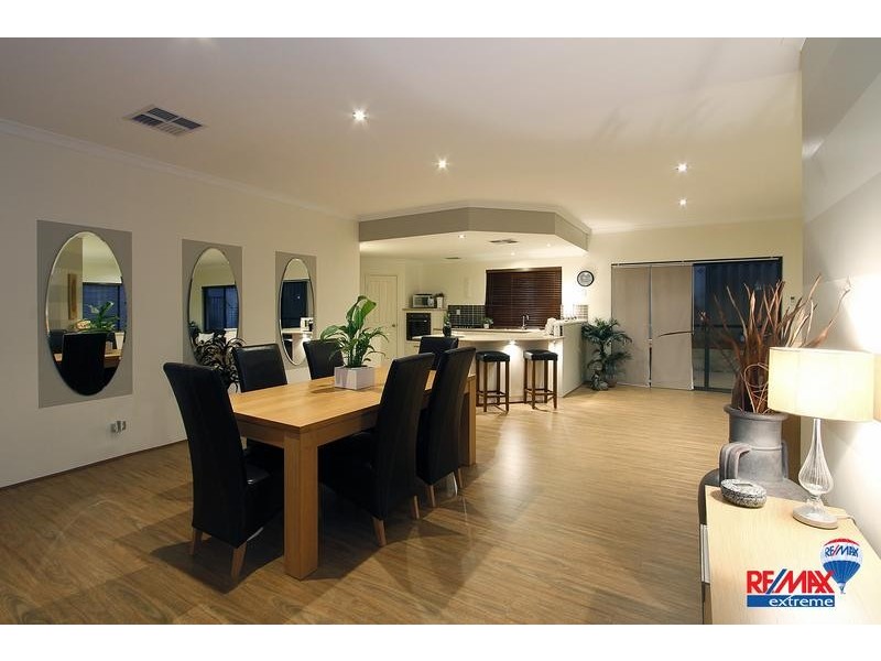 42 Ammanford Crescent, Butler WA 6036