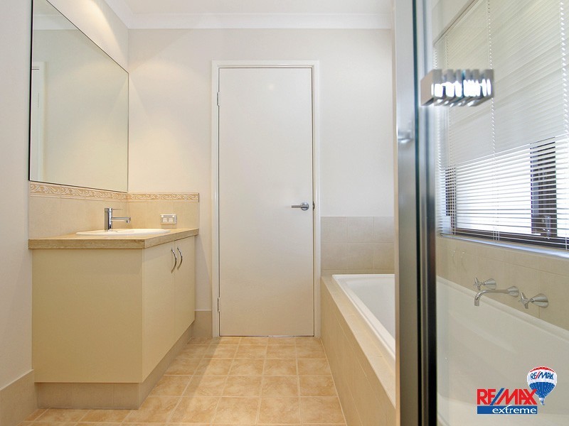 32 Lillico Ave, Burns Beach WA 6028