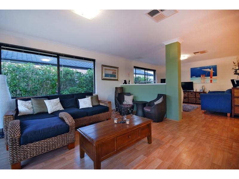 64 Colwyn Loop, Tapping WA 6065