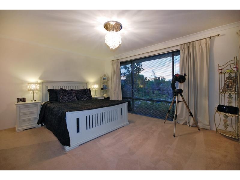 64 Colwyn Loop, Tapping WA 6065