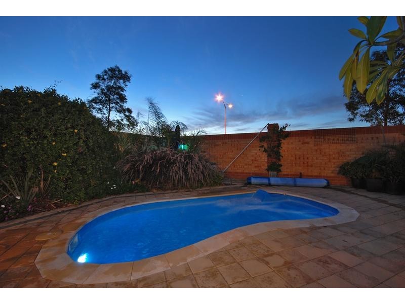 64 Colwyn Loop, Tapping WA 6065