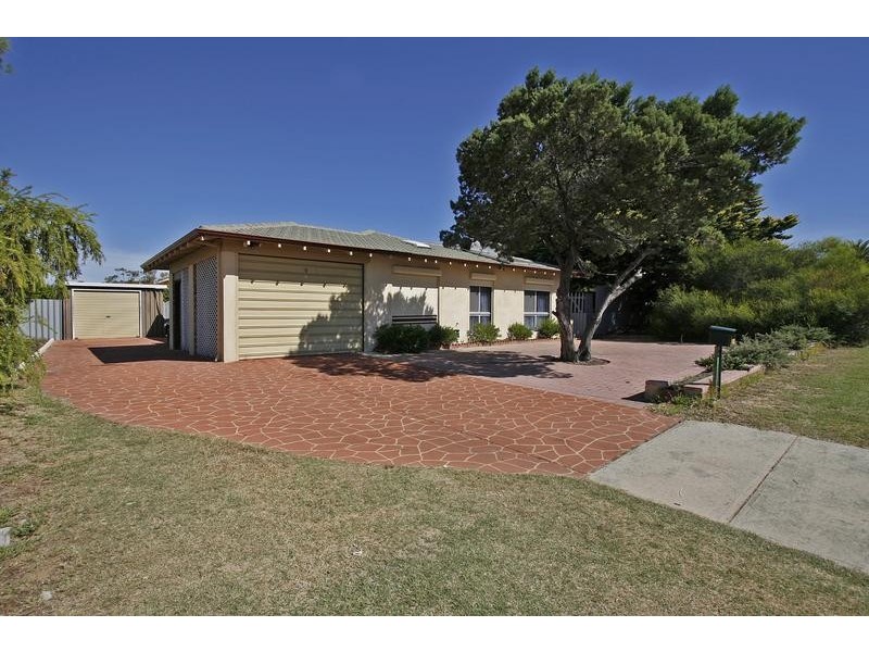 36 Dolphin Way, Beldon WA 6027