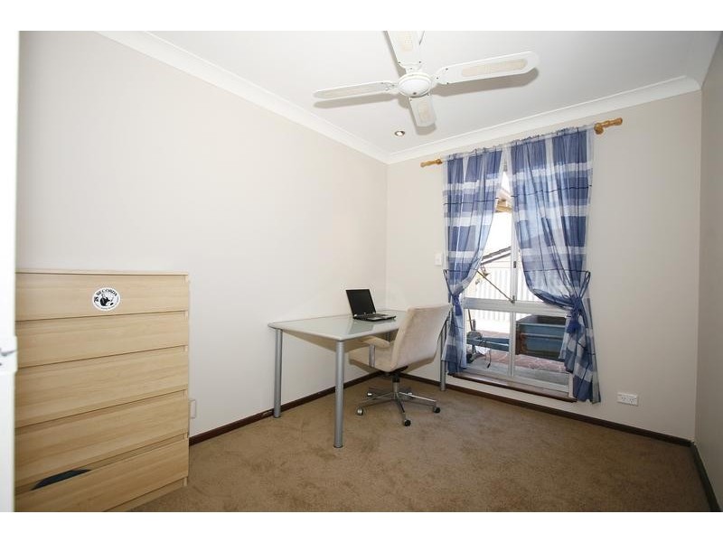 36 Dolphin Way, Beldon WA 6027