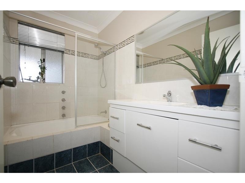 36 Dolphin Way, Beldon WA 6027