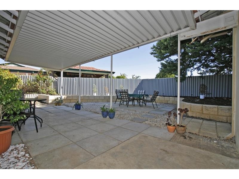 36 Dolphin Way, Beldon WA 6027