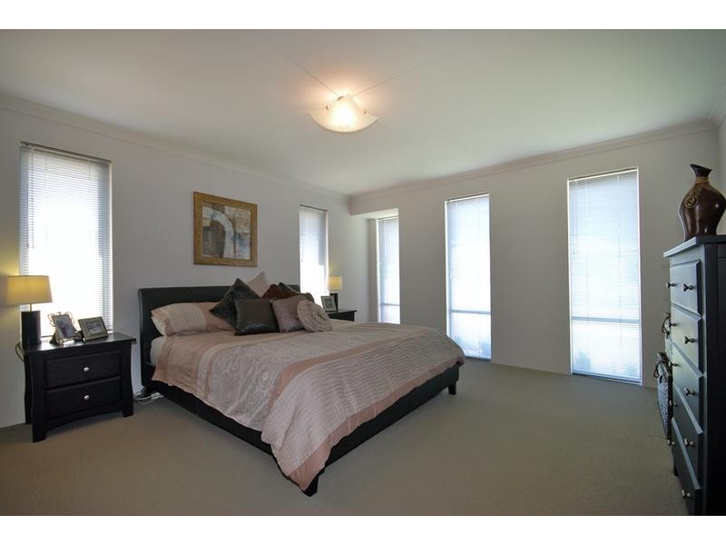 14 Chesstree Avenue, Alkimos WA 6038