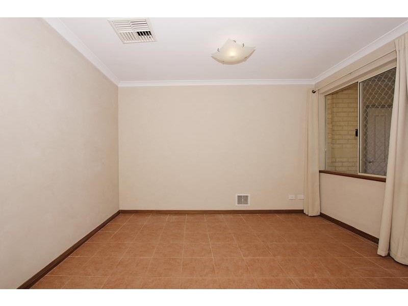 4 McCoy Place, Quinns Rocks WA 6030