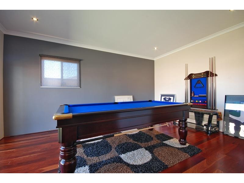 25 Cairo Way, Wanneroo WA 6065