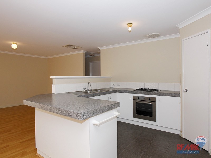 29 Serpentine Gardens, Clarkson WA 6030