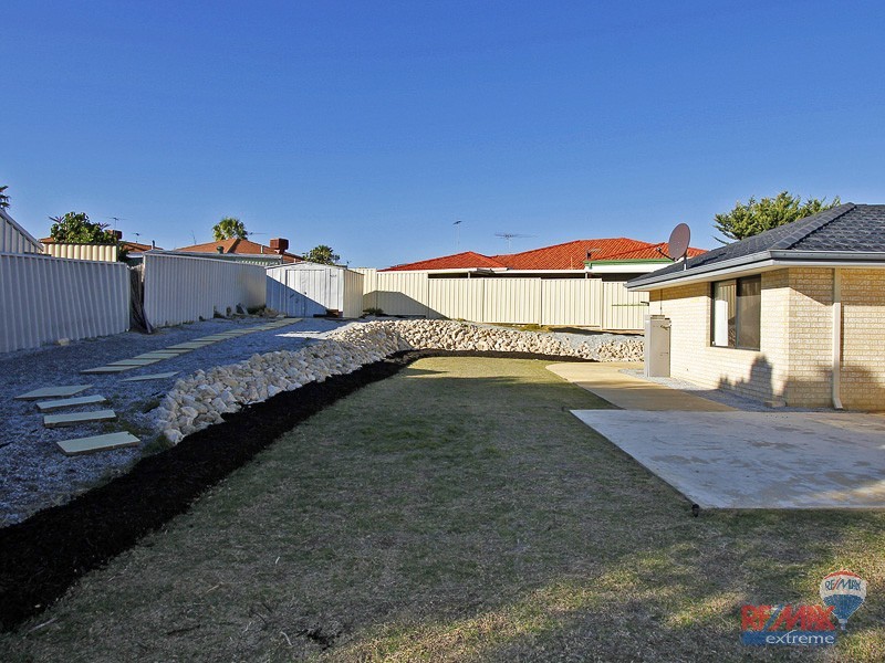 29 Serpentine Gardens, Clarkson WA 6030