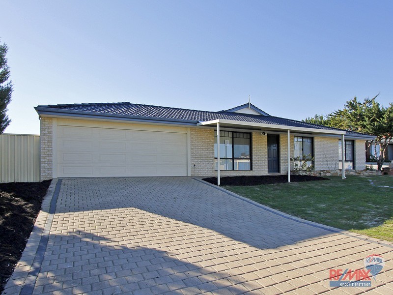 29 Serpentine Gardens, Clarkson WA 6030