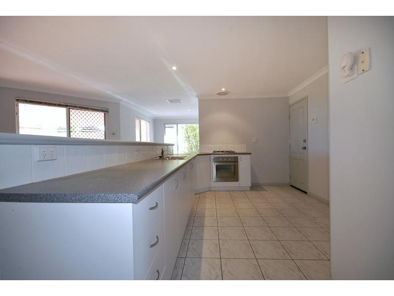 11 Talybont Bend, Butler WA 6036