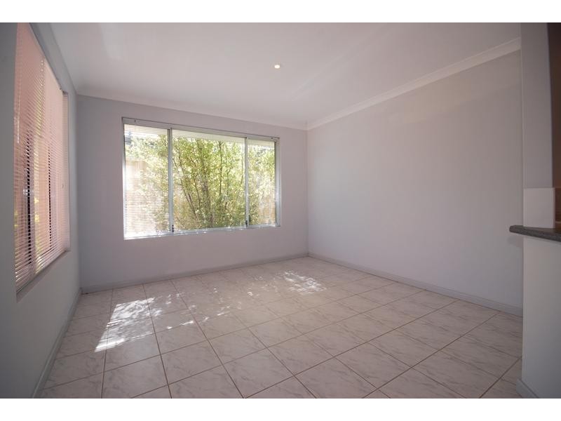 11 Talybont Bend, Butler WA 6036