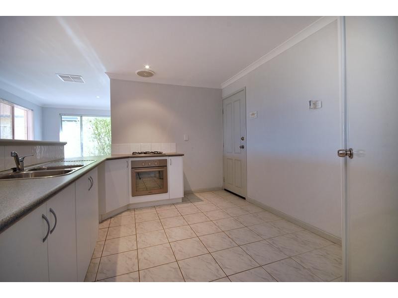 11 Talybont Bend, Butler WA 6036