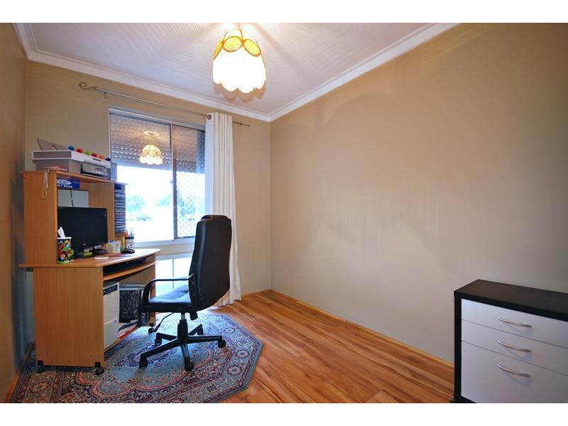 25 Whitfield Drive, Two Rocks WA 6037