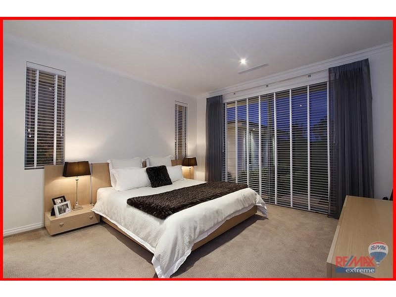 18 Skerries Way, Ridgewood WA 6030