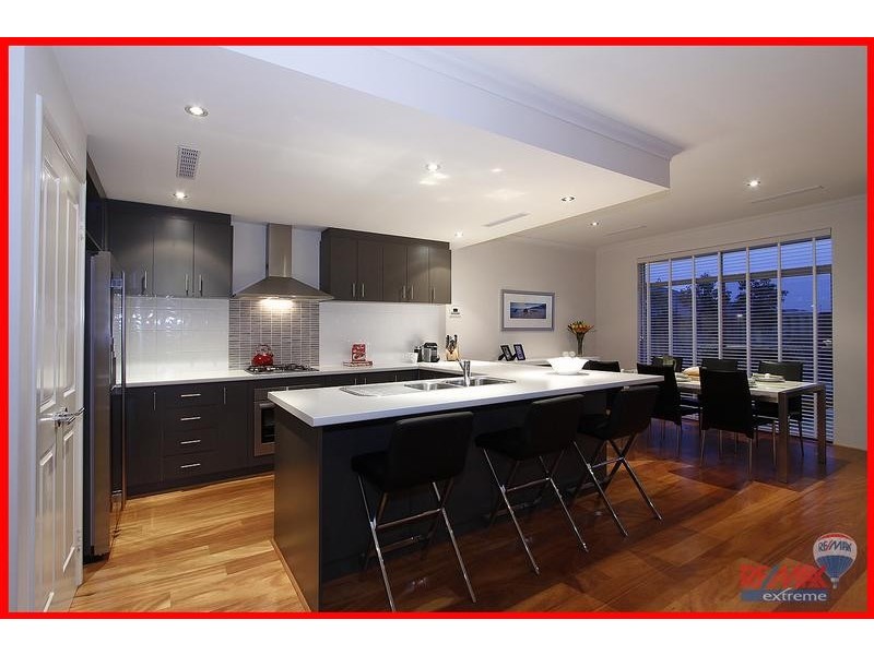 18 Skerries Way, Ridgewood WA 6030