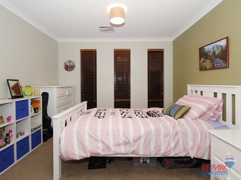 27 Acapulco Way, Quinns Rocks WA 6030