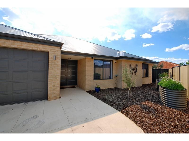 12 Colby Court, Tapping WA 6065