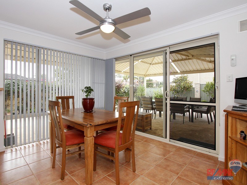 8 Cumberland Drive, Hillarys WA 6025