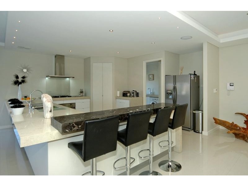 4 Paros Cove, Mindarie WA 6030