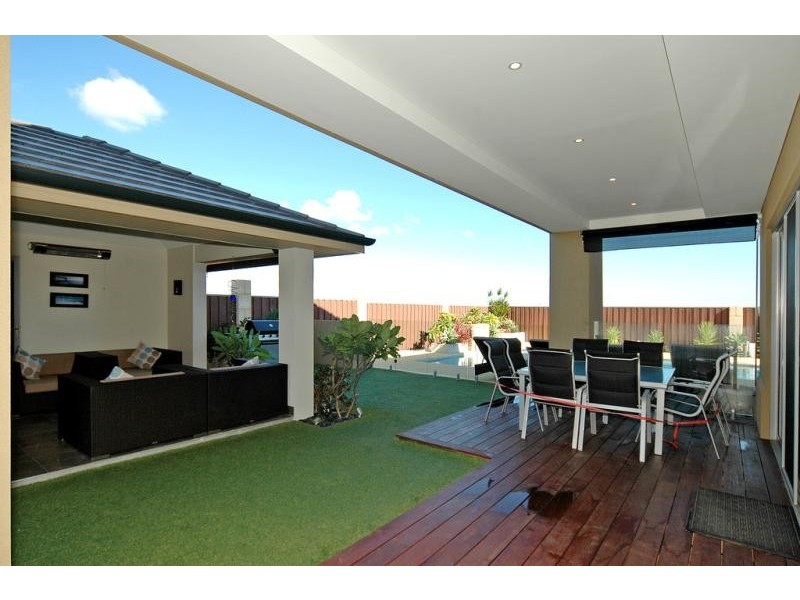 4 Paros Cove, Mindarie WA 6030