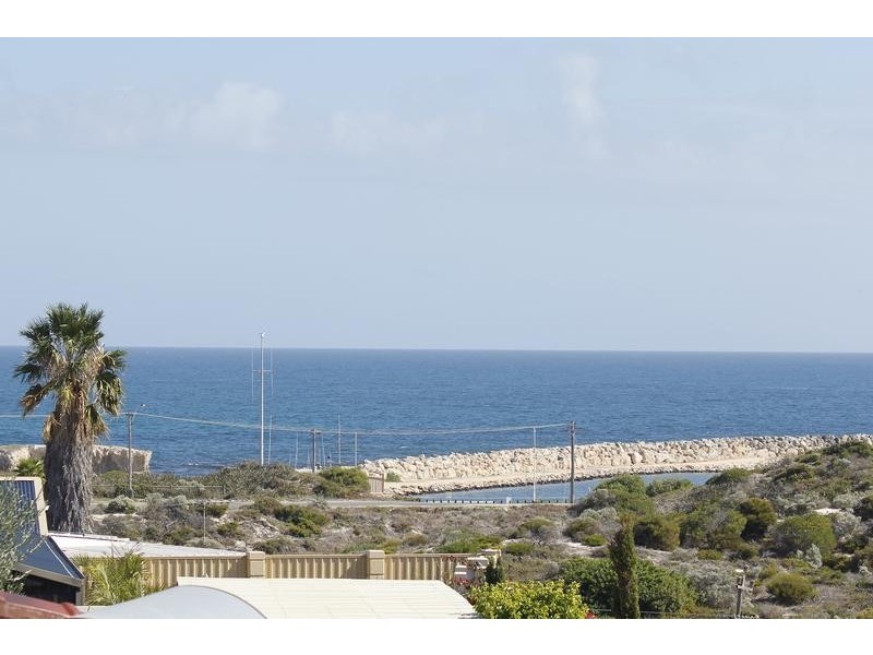 10 Brodia Place, Two Rocks WA 6037