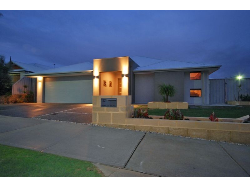 122 Ashley Road, Tapping WA 6065